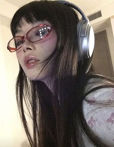 Diğer Y2k bayonetta officegirl Pinterest gözlük