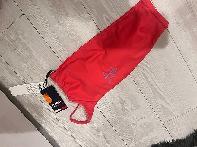 m Beden Tommy Hilfiger bikini üstü