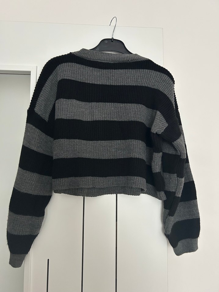 Gri Siyah Çizgili Örgü Kadın Kazak - Görsel 3