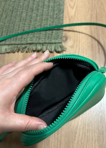 Pull& bear Yeşil Deri Kadın Çapraz Çanta - Görsel 2