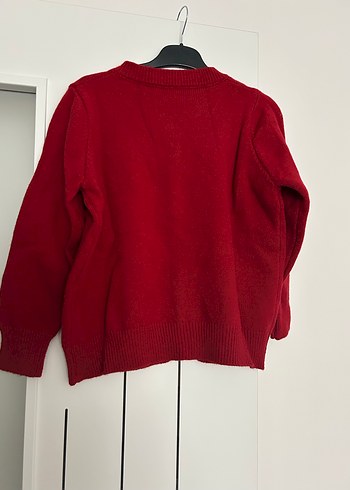 Kırmızı Nakışlı Düğmeli Kadın Hırka - Görsel 4