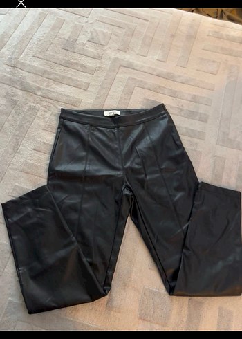 Kadın Siyah Deri Kemerli Midi Pantolon - Görsel 5