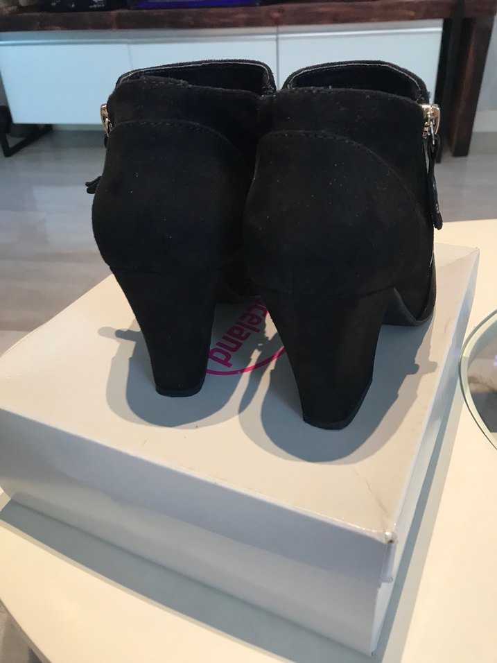 Siyah  Süet Topuklu Bot - Görsel 5