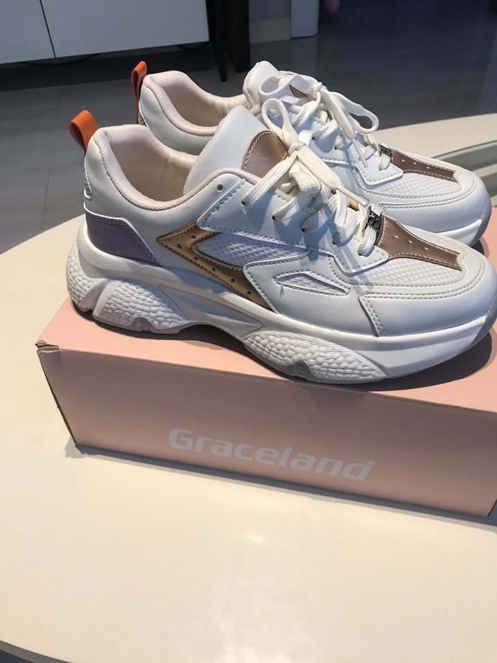 Kadın Beyaz Bağcıklı Desenli Spor Ayakkabı - Görsel 4