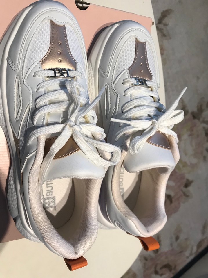 Kadın Beyaz Bağcıklı Desenli Spor Ayakkabı - Görsel 5