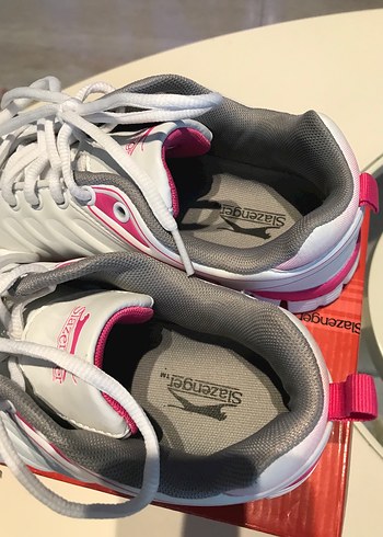 Slazenger Beyaz Renkli Kadın Spor Ayakkabı - Görsel 6