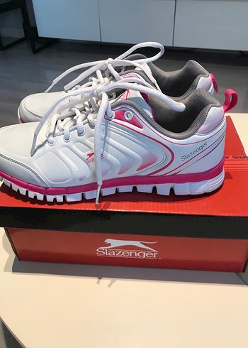 Slazenger Beyaz Renkli Kadın Spor Ayakkabı - Görsel 5