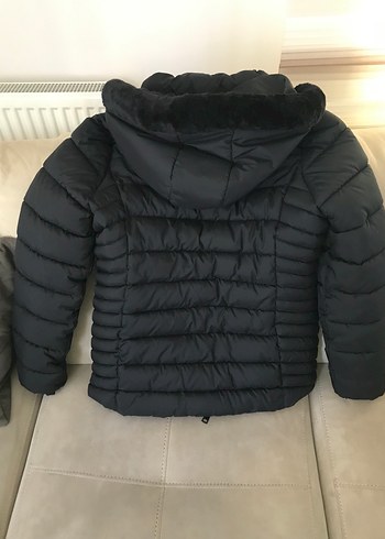 Siyah Kürklü Kadın Kışlık Mont - Görsel 6