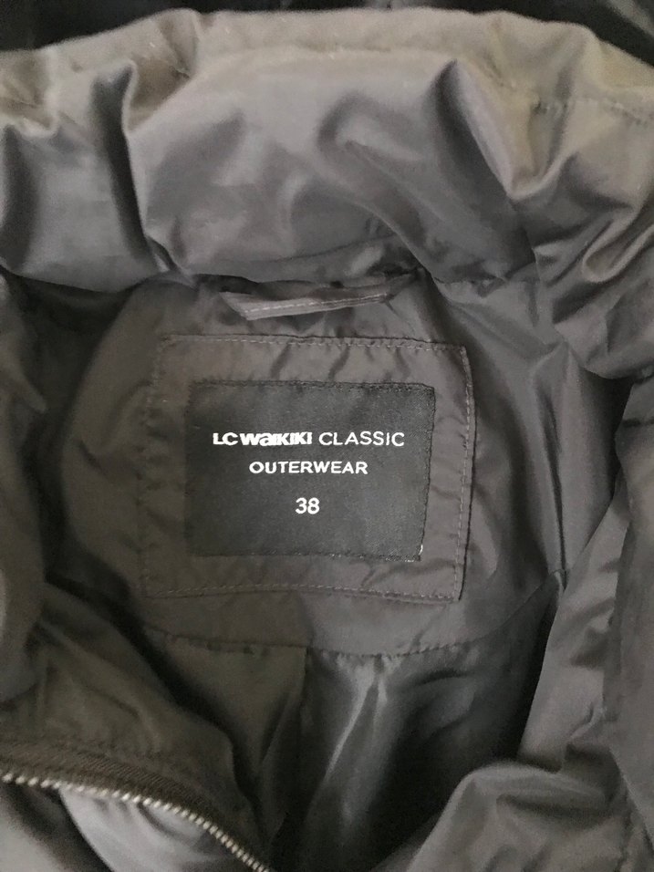 Siyah Kürklü Kadın Kışlık Mont - Görsel 4