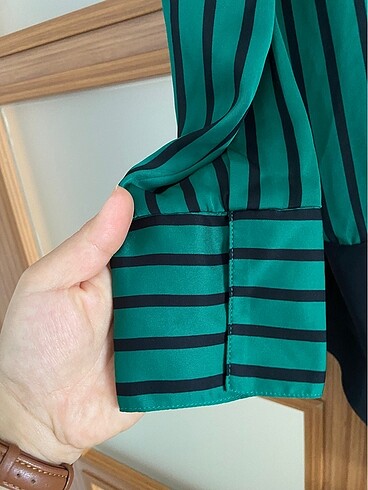 38 Beden yeşil Renk Lcw saten bodysuit gömlek
