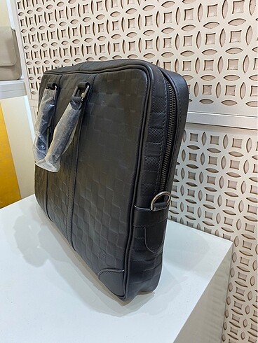 Beden Louis Vuitton gerçek deri çanta