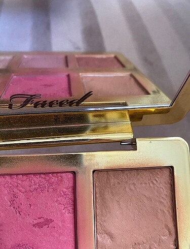 Beden Renk Too faced Allık paleti