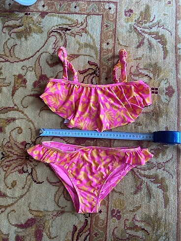 Kız çocuk bikini
