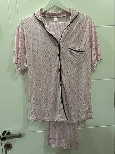 Kadın pijama takımı