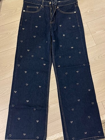 Orjinal zara taşlı kalp detaylı denim