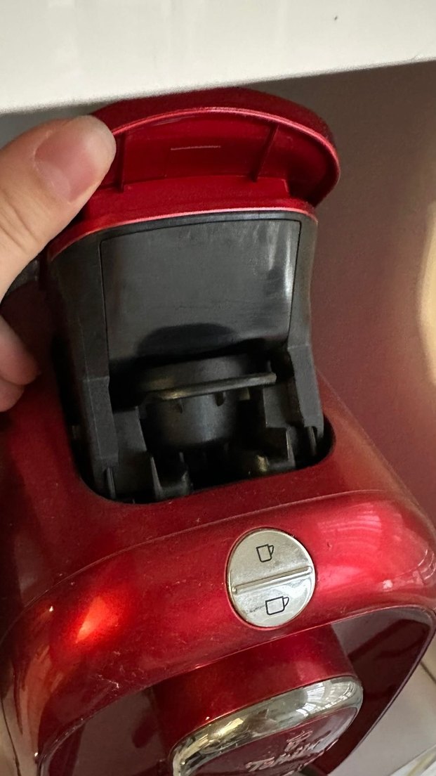 Kırmızı Tchibo Cafissimo Kahve Makinesi - Görsel 3