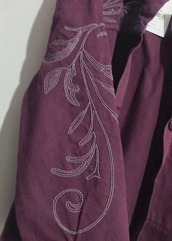 Düğmeli Bordo Nakışlı Kadın Ceket - Görsel 2