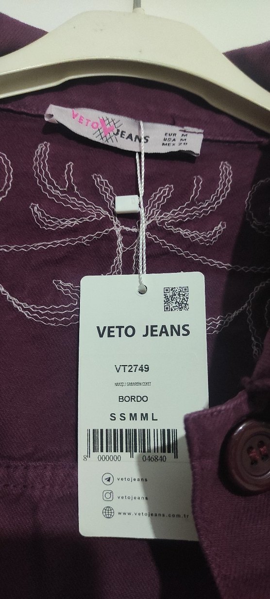 Düğmeli Bordo Nakışlı Kadın Ceket - Görsel 3