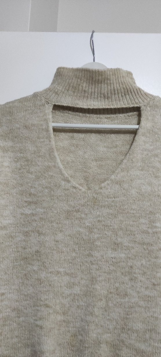 Bej V Yaka Kadın Triko Kazak - Görsel 2