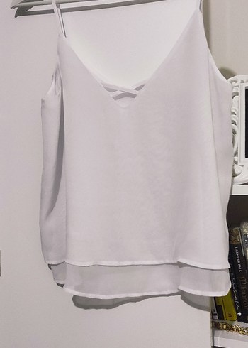 Kadın Beyaz V Yaka Şifon Askılı Bluz - Görsel 2