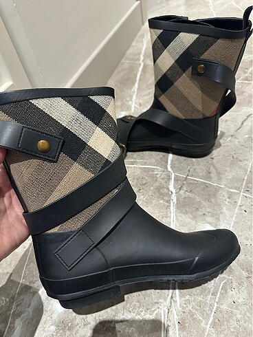 Burberry Burberry yağmur botu