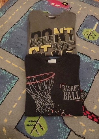 Siyah Erkek Çocuk Basketbol Temalı Tişört ikisi