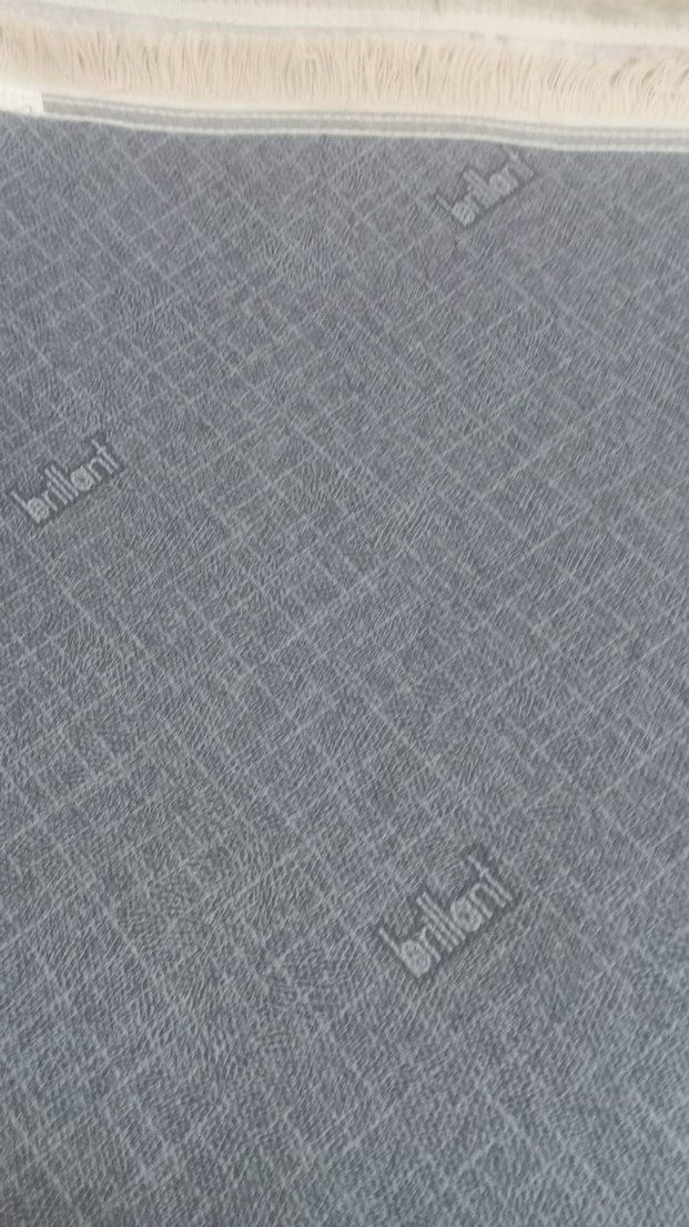 Gri ve Beyaz Mermer Desenli Halı - Görsel 3