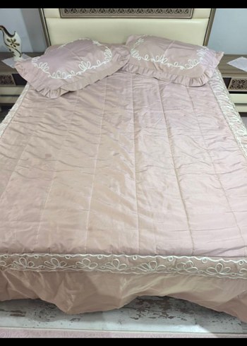 Nakışlı Pudra Pembe Yatak Örtüsü - Görsel 3