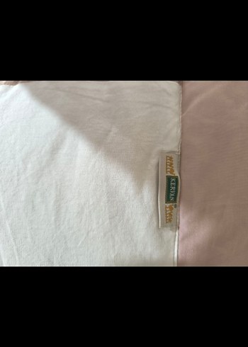 Nakışlı Pudra Pembe Yatak Örtüsü - Görsel 4