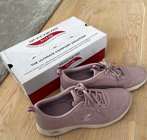 Skechers 40 numara kadın ayakkabı