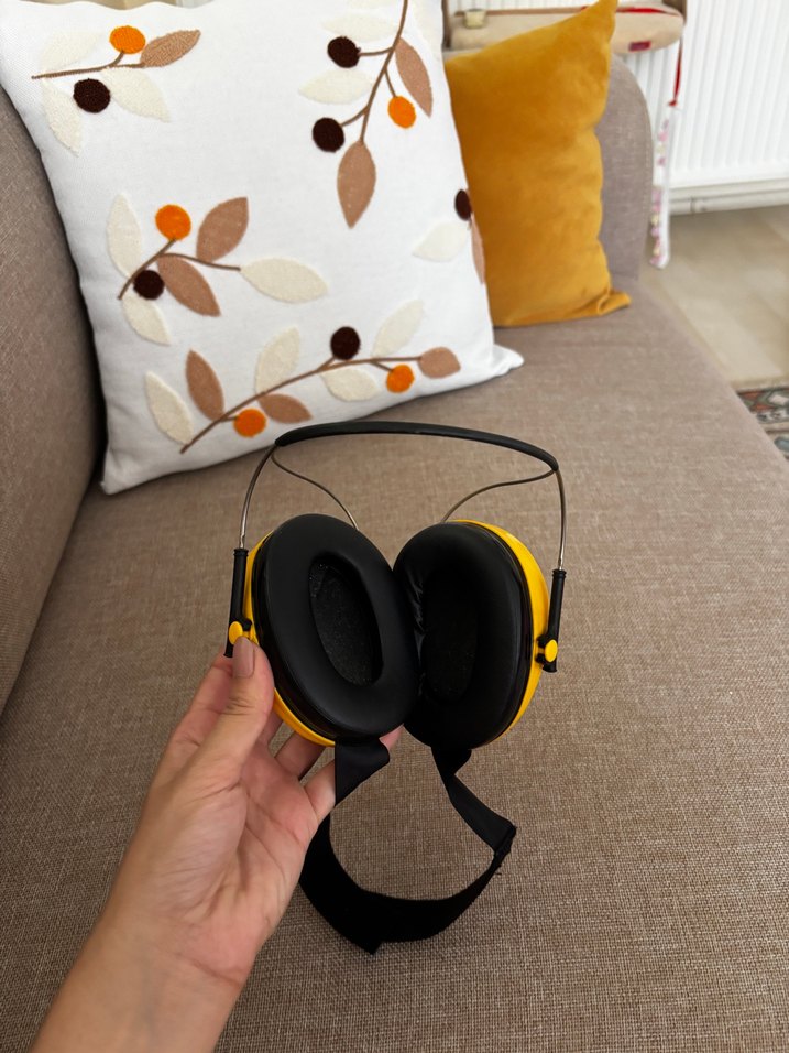 Mühendislik baret ve kulaklık - Görsel 2