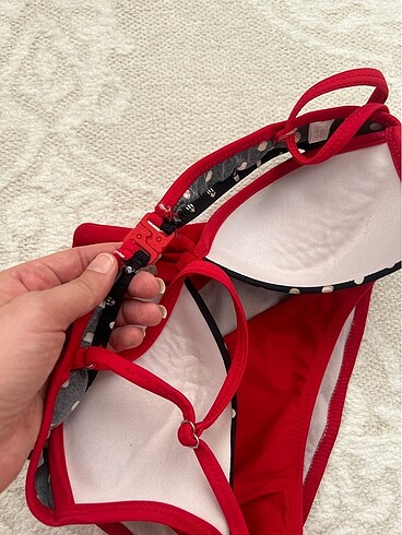 m Beden kırmızı Renk Kırmızı bikini takımı