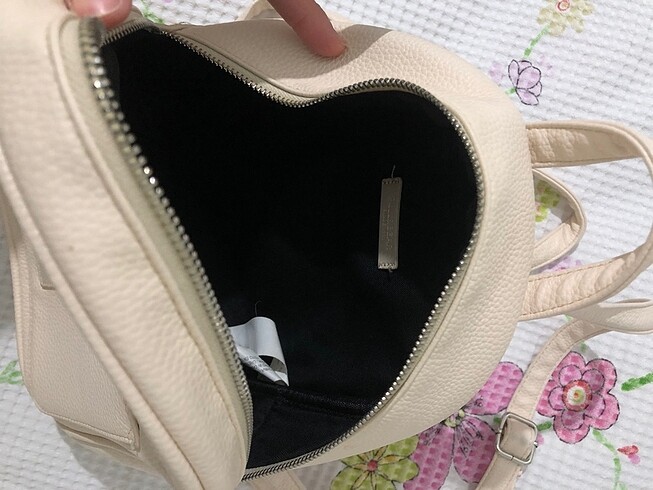  Beden ten rengi Renk Pull bear sırt çantası