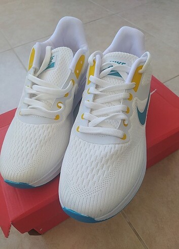 Nike erkek spor ayakkabı