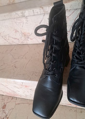 Kadın Siyah Goth Topuklu Bot
