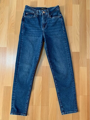 Mom jean