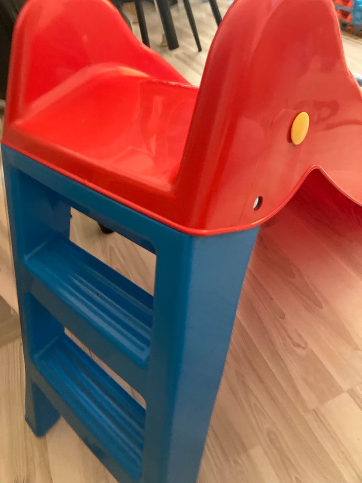 Renkli Çocuk Kaydırağı - Görsel 4