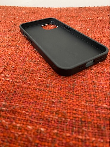 İPhone 13 6.1 Kılıf - Görsel 2