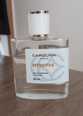 Carolina Paris v-06 numara parfüm