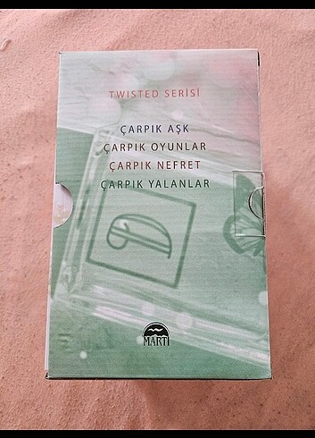  Twisted serisi