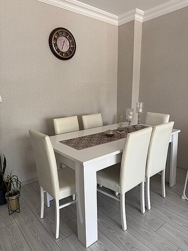 Yemek masası sandalye