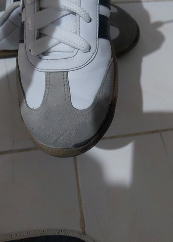 34 Beden erkek çocuk spor ayakkabı