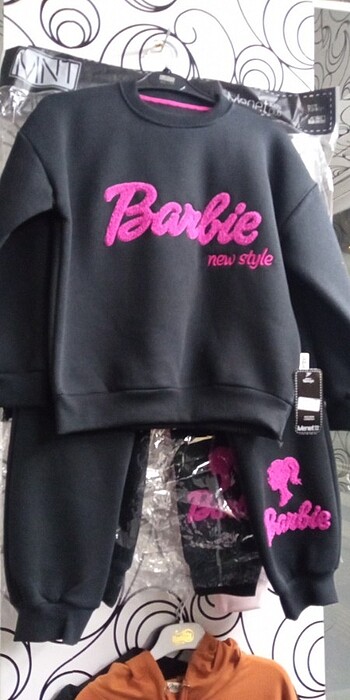 Barbie Kız çocuk takim
