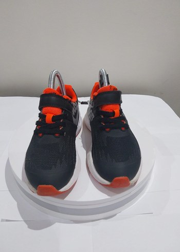 Nike Nike Çocuk Spor Ayakkabısı Velcro Bağcıklı