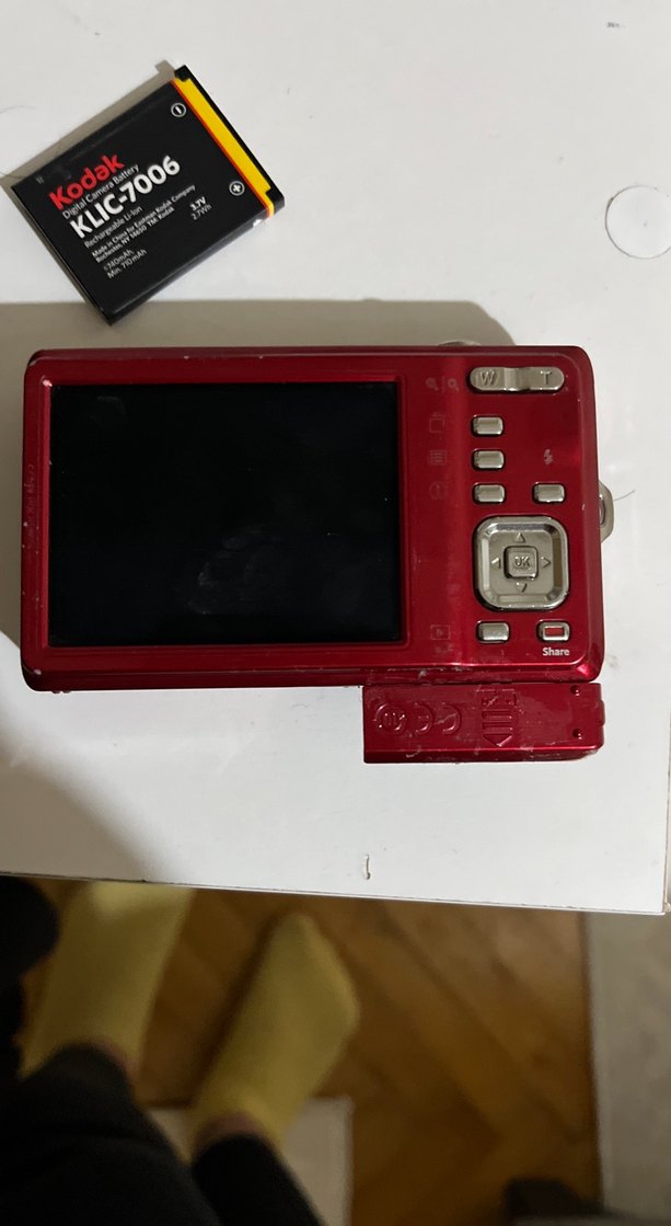 Kırmızı Kodak EasyShare Dijital Kamera - Görsel 2