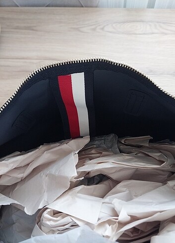 Tommy hilfiger orijinal çanta