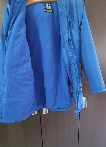 LC WAKIKI COCUK İÇİ POLARLI KAPŞONLU KABAN - Görsel 4