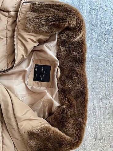 Zara ZARA kürklü mont