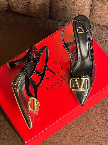 Valentino Valentino