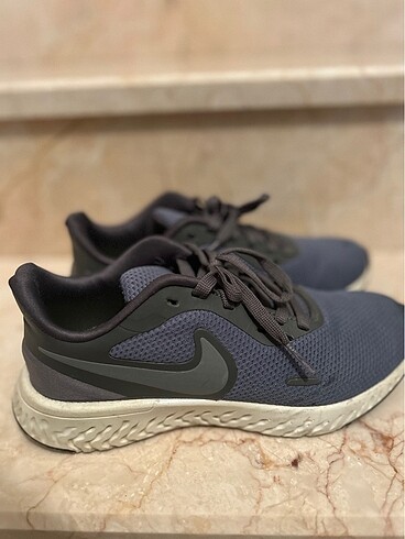 Nike kadın spor ayakkabı
